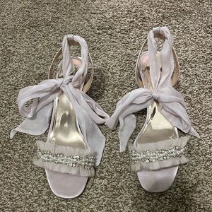 Badgley Mischka Tana Block Heel - Lilac, Size 10